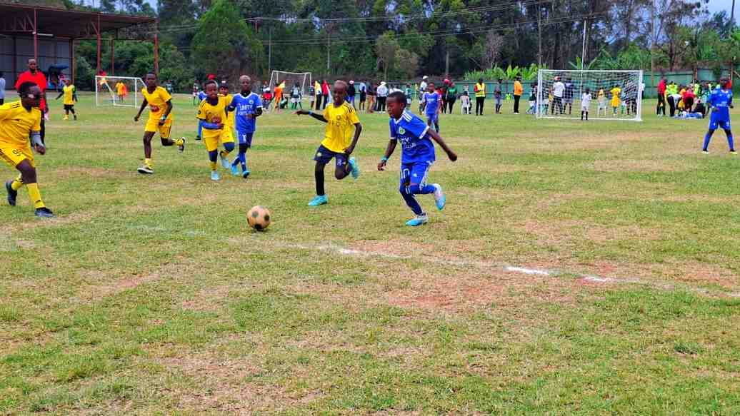 Match action — Unity blue vs yellow
